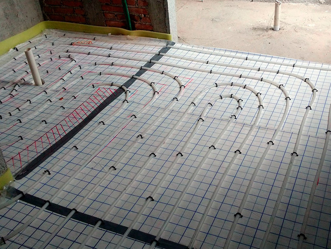 Instalación de calefacción por piso radiante, Ex-Hacienda Coscotitlán 
