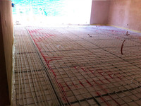 Estancia con piso radiante para calefacción